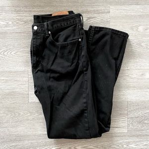 EVERYTHING $6/Levi’s Men’s Black 505 Jeans